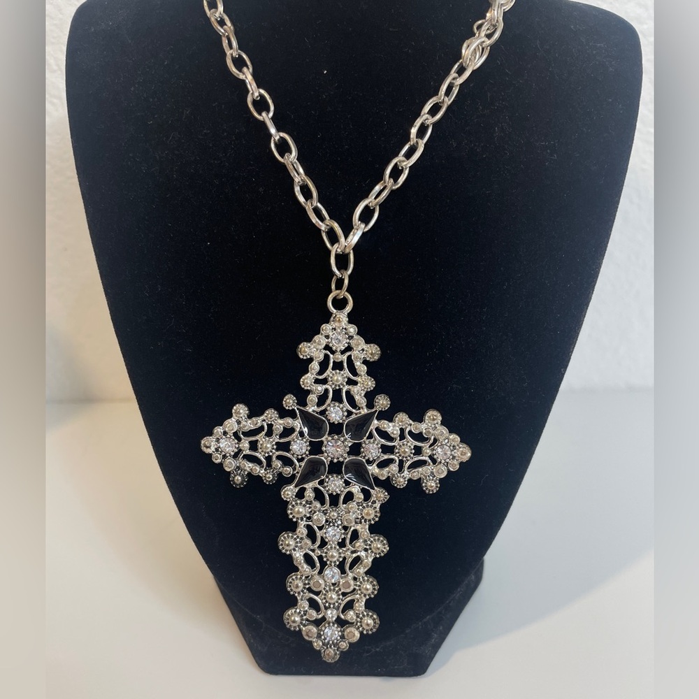 Vintage Y2K Oversized Silver Cross Pendant Chunky adjustable chain Necklace
